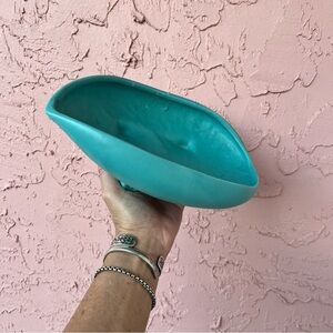 Vintage McCoy USA Pottery Matt Turquoise Footed Bowl Planter Robin Egg Blue